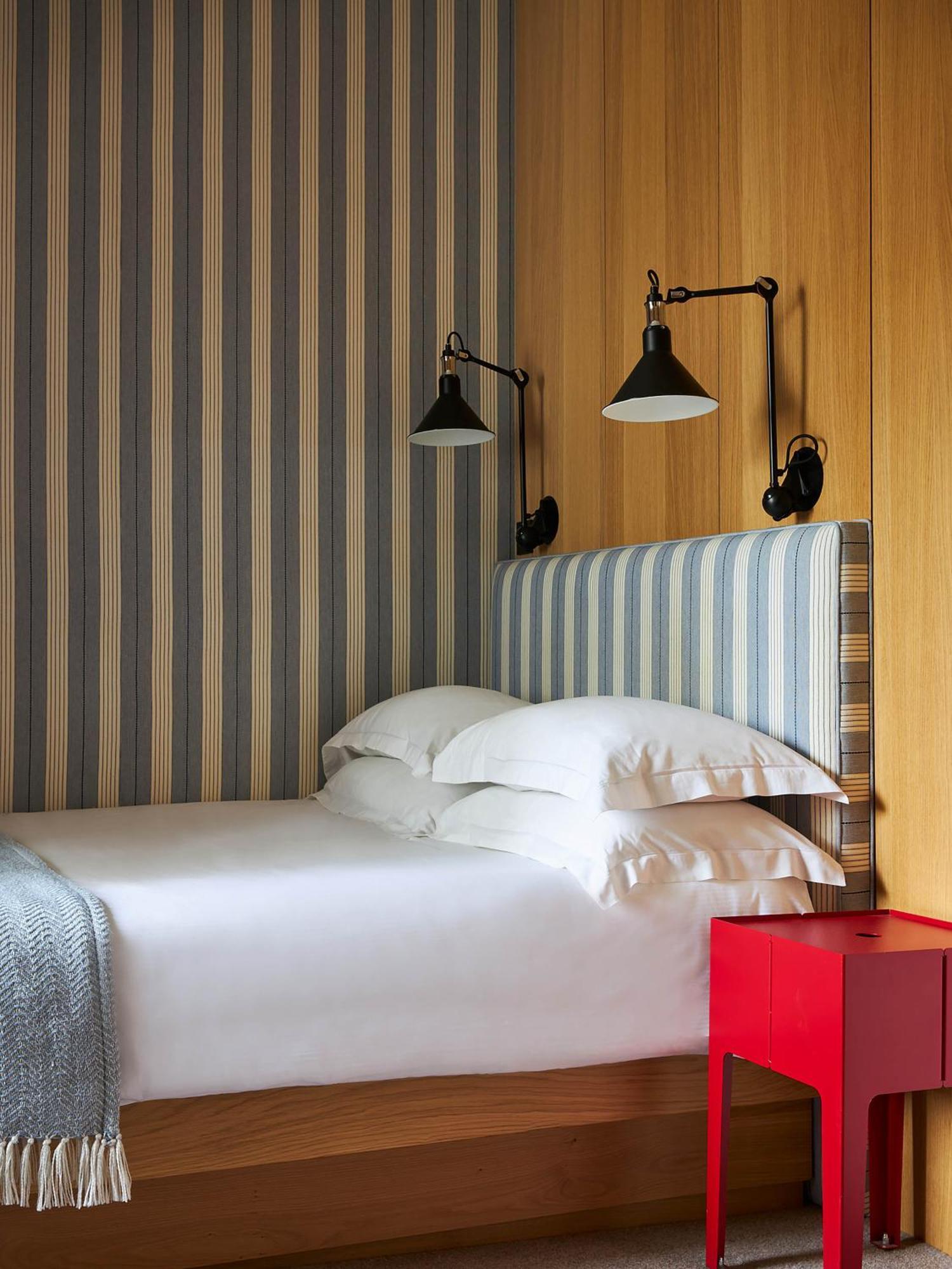 Le Grand Hotel Des Bains & Spa - Bretagne Locquirec Bagian luar foto